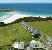 Diamond Island Resort  Bicheno Penguin Show - New South Wales Tourism 