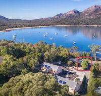 Freycinet Timber Cottage 1