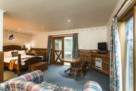 Cradle Forest Inn - New South Wales Tourism  23