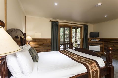 Cradle Forest Inn - New South Wales Tourism  29