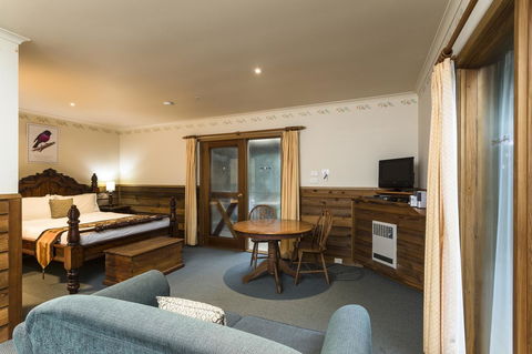 Cradle Forest Inn - New South Wales Tourism  16