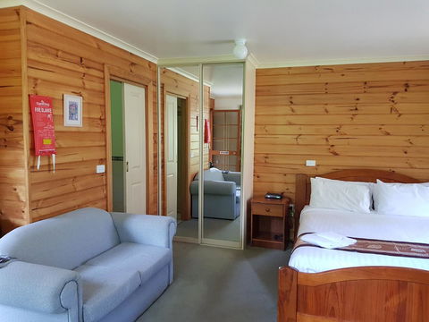 Cradle Forest Inn - New South Wales Tourism  11