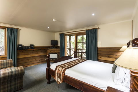 Cradle Forest Inn - New South Wales Tourism  31