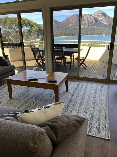 Freycinet Beach House - New South Wales Tourism  3
