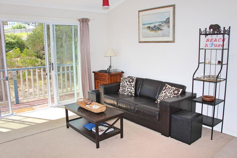 Front Row Beachfront - New South Wales Tourism  7