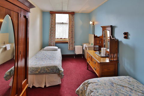 Astor Private Hotel - New South Wales Tourism  15