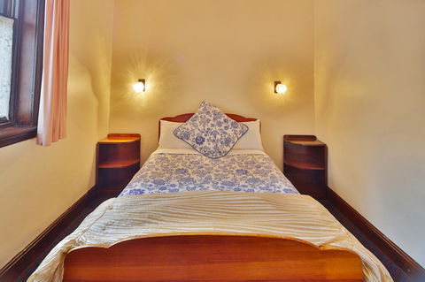 Astor Private Hotel - New South Wales Tourism  7