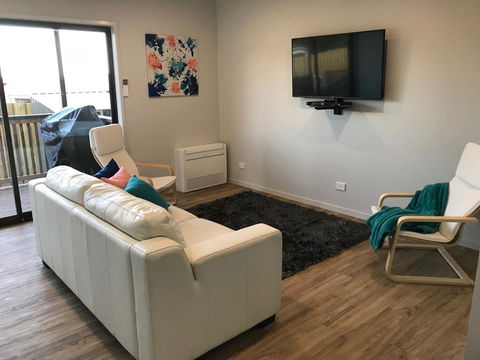 Self Contained Beach View Apartment - New South Wales Tourism  13