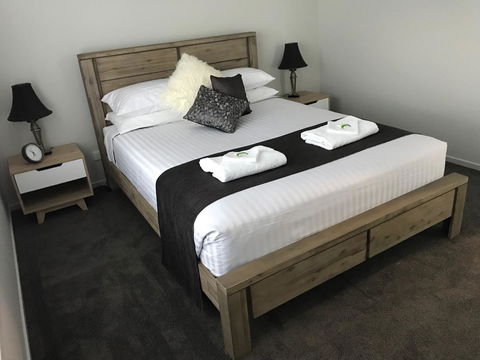 Self Contained Beach View Apartment - New South Wales Tourism  8