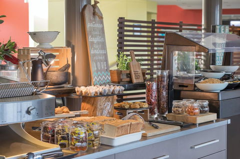 Travelodge Hotel Hobart Airport - New South Wales Tourism  19