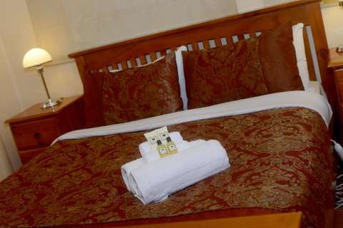 Edinburgh Gallery Bed & Breakfast - New South Wales Tourism  20