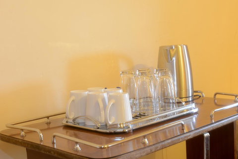 Edinburgh Gallery Bed & Breakfast - New South Wales Tourism  42