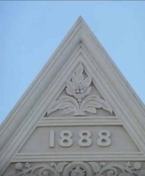 The Old Federal Coffee Palace - New South Wales Tourism  8