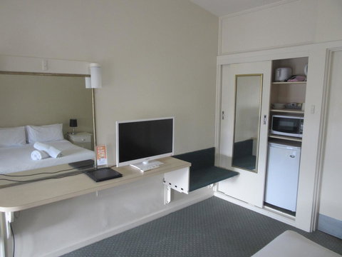 Abel Tasman Airport Motor Inn - New South Wales Tourism  29