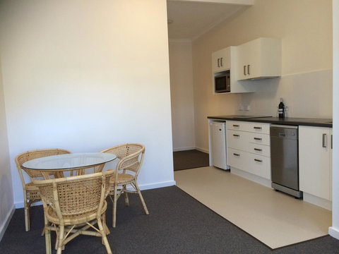 Abel Tasman Airport Motor Inn - New South Wales Tourism  34