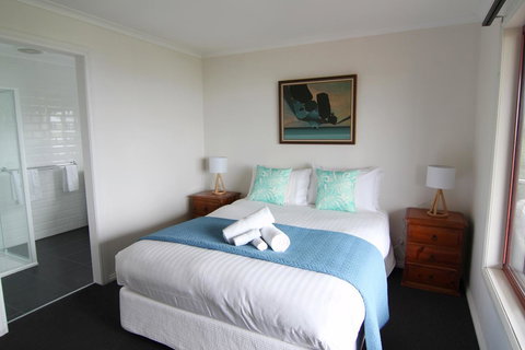 DOLPHIN LOOKOUT COTTAGE - Amazing Views Of The Bay Of Fires - New South Wales Tourism  10