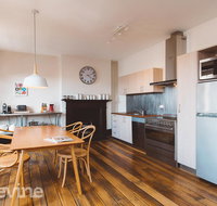 Devine Stays - Westside Apartment on Elizabeth - New South Wales Tourism 