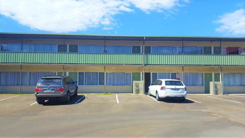 Mt Lyell Motor Inn - New South Wales Tourism  37
