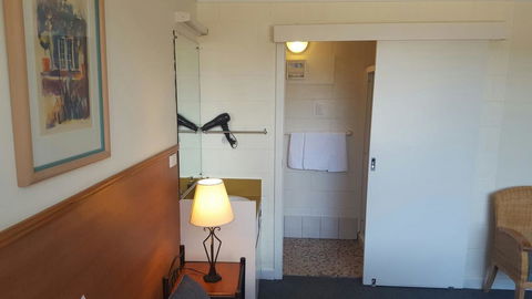 Mt Lyell Motor Inn - New South Wales Tourism  30