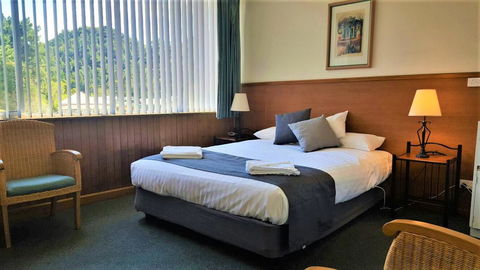 Mt Lyell Motor Inn - New South Wales Tourism  19