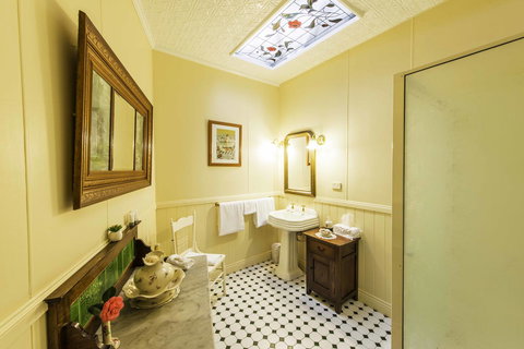 Touchwood Cottages - New South Wales Tourism  35