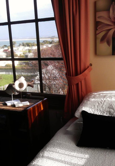 Touchwood Cottages - New South Wales Tourism  24