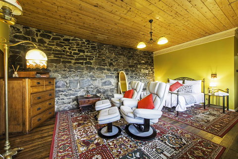 Touchwood Cottages - New South Wales Tourism  38