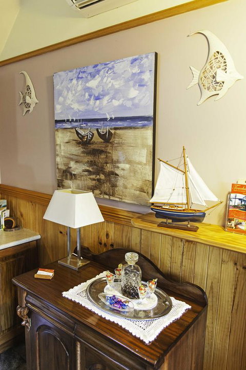 Touchwood Cottages - New South Wales Tourism  7