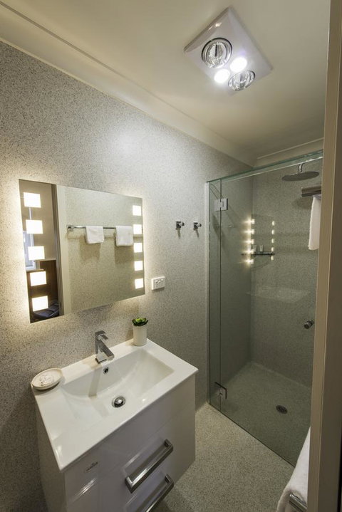 Touchwood Cottages - New South Wales Tourism  15