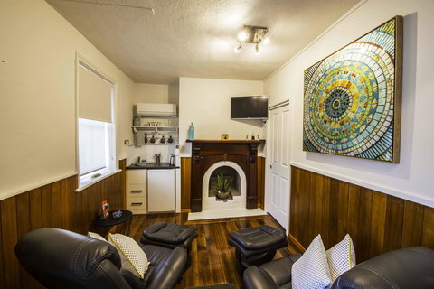 Touchwood Cottages - New South Wales Tourism  9