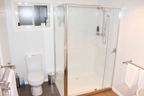 Seaview Apartment - New South Wales Tourism  2