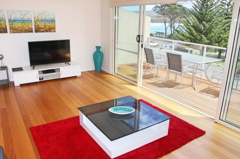 Seaview Apartment - New South Wales Tourism  1