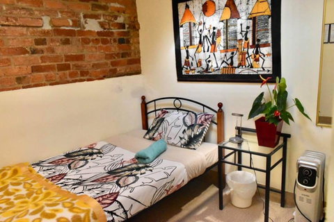 Hobart's Accommodation & Hostel - New South Wales Tourism  1
