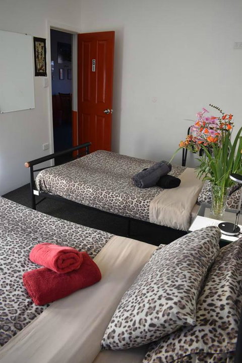 Hobart's Accommodation & Hostel - New South Wales Tourism  16