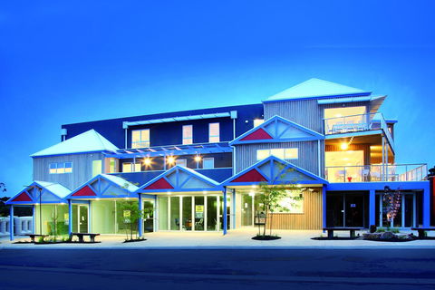 The Island Accommodation - New South Wales Tourism  34