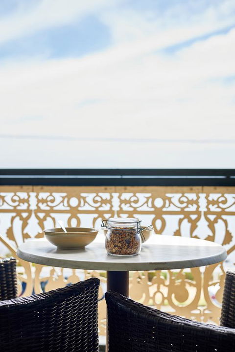 The Royal Hotel Mornington - New South Wales Tourism  6