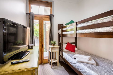 Avalon House - New South Wales Tourism  17