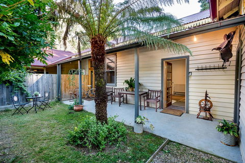 Avalon House - New South Wales Tourism  22