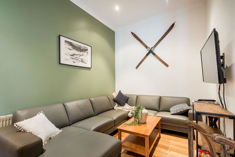 Avalon House - New South Wales Tourism  4