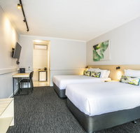 Nightcap at Matthew Flinders Hotel - New South Wales Tourism 