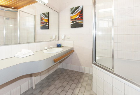 The Grampians Motel - New South Wales Tourism  16