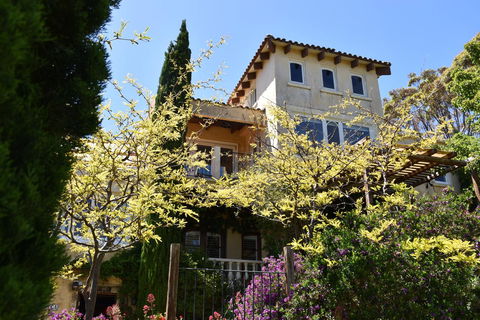 Villa Mallorca - New South Wales Tourism  31