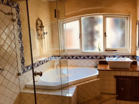 Villa Mallorca - New South Wales Tourism  7