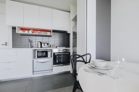 Mono Apartments On Franklin Street - New South Wales Tourism  19