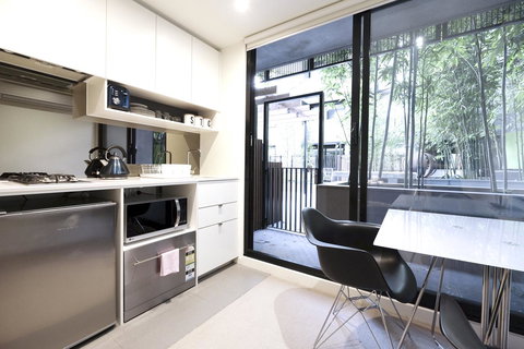 Mono Apartments On Franklin Street - New South Wales Tourism  26