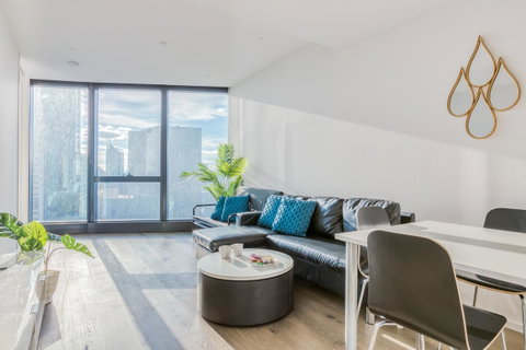 New Eureka 108 Hotel Apartments - New South Wales Tourism  6