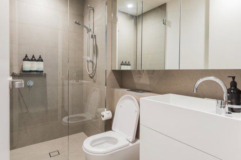 New Eureka 108 Hotel Apartments - New South Wales Tourism  10