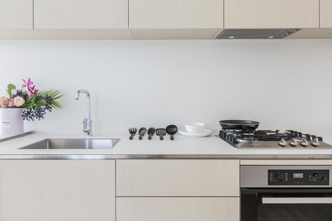 New Eureka 108 Hotel Apartments - New South Wales Tourism  9