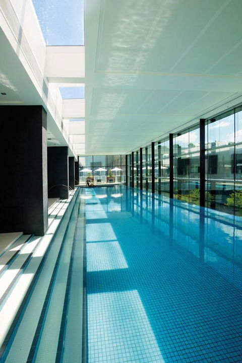 Crown Promenade Melbourne - New South Wales Tourism  0