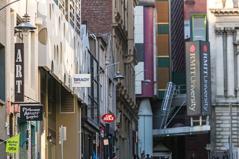 Brady Hotels Central Melbourne - New South Wales Tourism  42